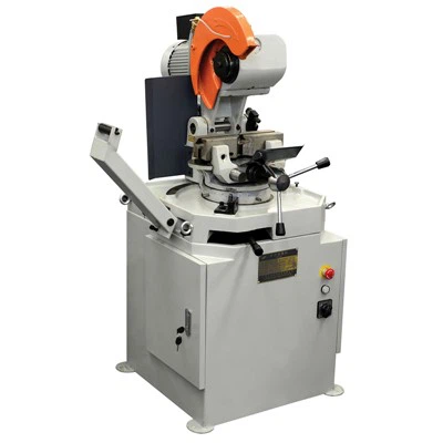 Pemotong pipa manual